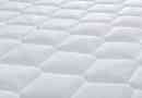 Hur man rengör en memory foam-madrass