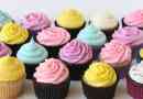 Hur man dekorerar cupcakes med glasyr, smörkräm, fondant eller vegansk glasyr