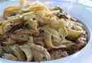 Hur man gör färsk porcini pasta - tagliatelle med svamp