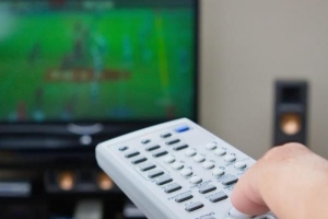 Så här ansluter du din dator till tv:n med en hdmi-kabel