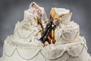 Hur man fixar sprucken fondantglasyr