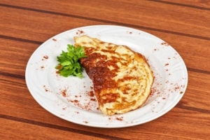 Hur man gör en ostomelett - enkelt recept