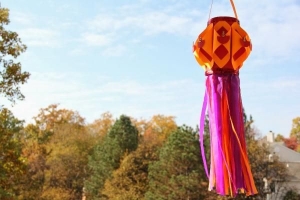 Hur man gör en diwali-lykta hemma