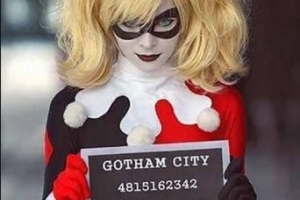 Hur man gör en harley quinn-kostym till halloween