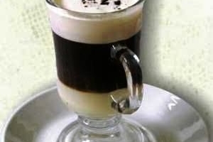 Hur man gör ett typiskt spanskt bombónkaffe