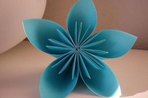 Hur man gör en origami 5 kronbladsblomma