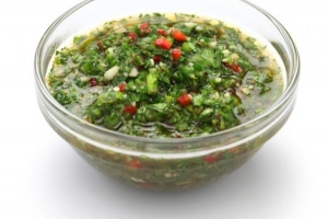 Hur man gör argentinsk chimichurri-sås