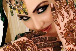 Hur man gör brudmehndi-designer för händer