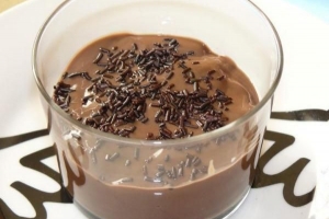 Hur man gör chokladkräm från grunden