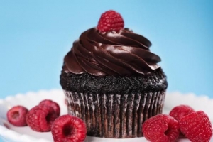 Hur man gör chokladfrosting från grunden