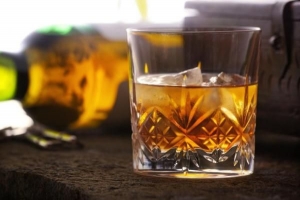 Hur man gör hemmagjord whisky