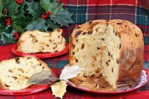 Hur man gör italiensk panettone till jul