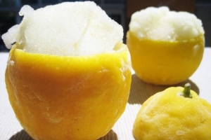 Hur man gör lemon frappe - enkelt recept