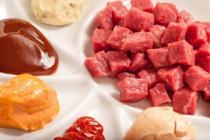 Hur man gör såser till en köttfondue