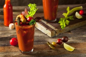 Hur man gör den perfekta bloody mary-cocktailen
