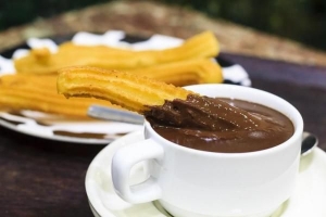 Hur man gör veganska churros hemma