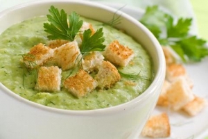 Hur man förbereder zucchini gräddsoppa