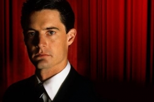 Gör en diy dale cooper halloween-kostym (och andra twin peaks-karaktärer)