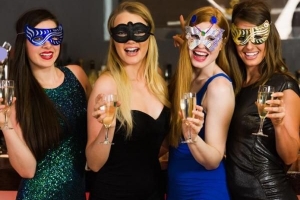 De bästa idéerna för hen night fancy dress