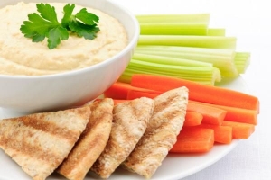 Vad man ska göra med överbliven hummus - 13 läckra idéer